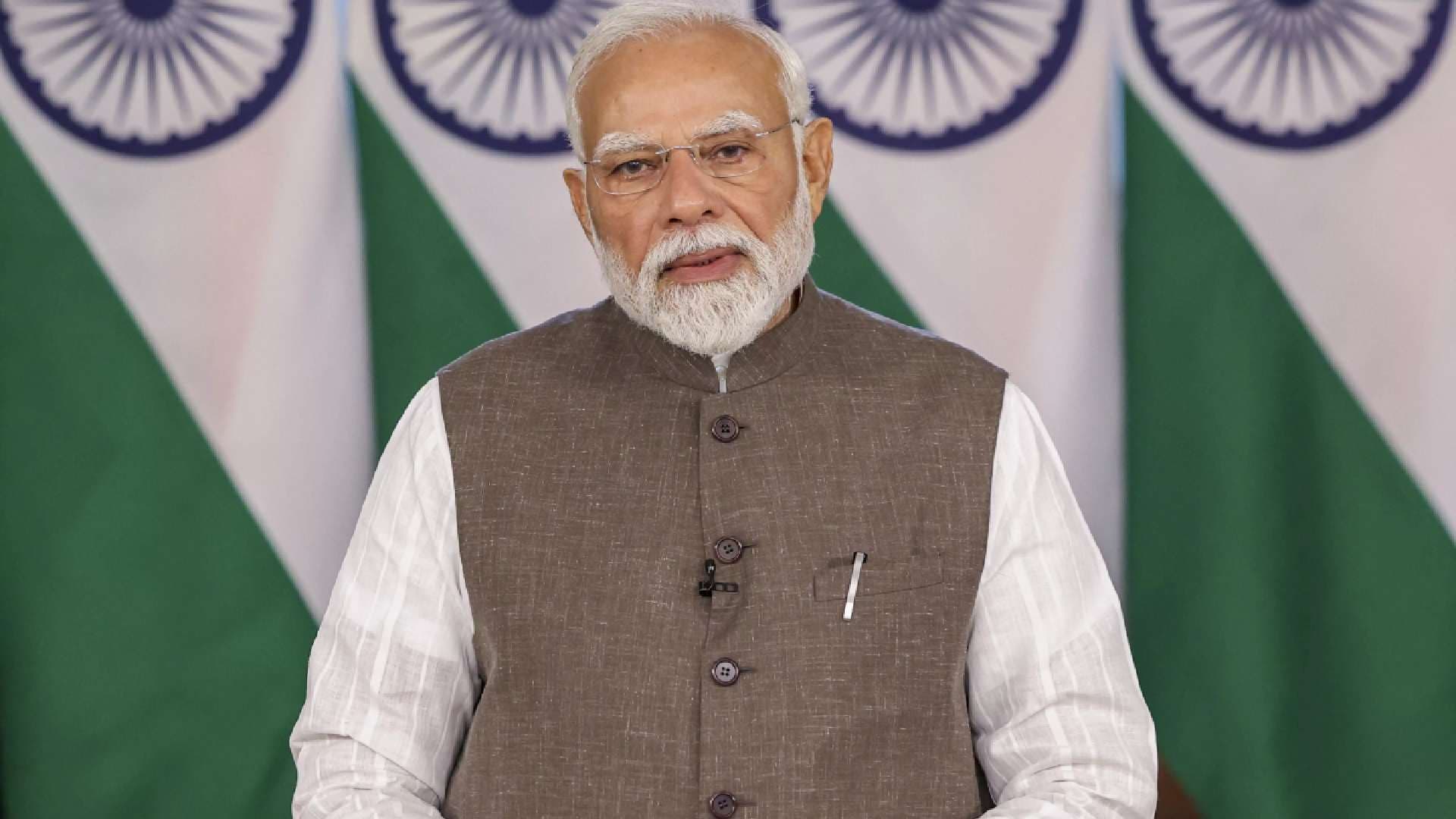 Swadeshi Season: PM Modi Calls for Made-in-India Festive Fairs