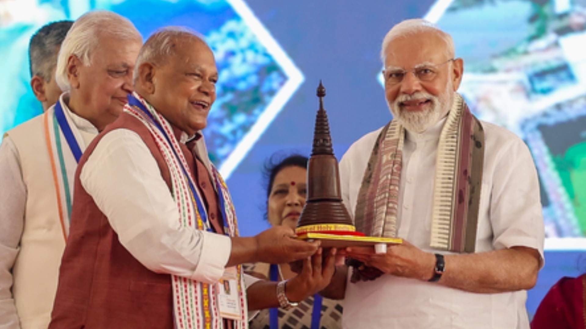 PM Modi Extends Birthday Wishes to Union Minister Jitan Ram Manjhi