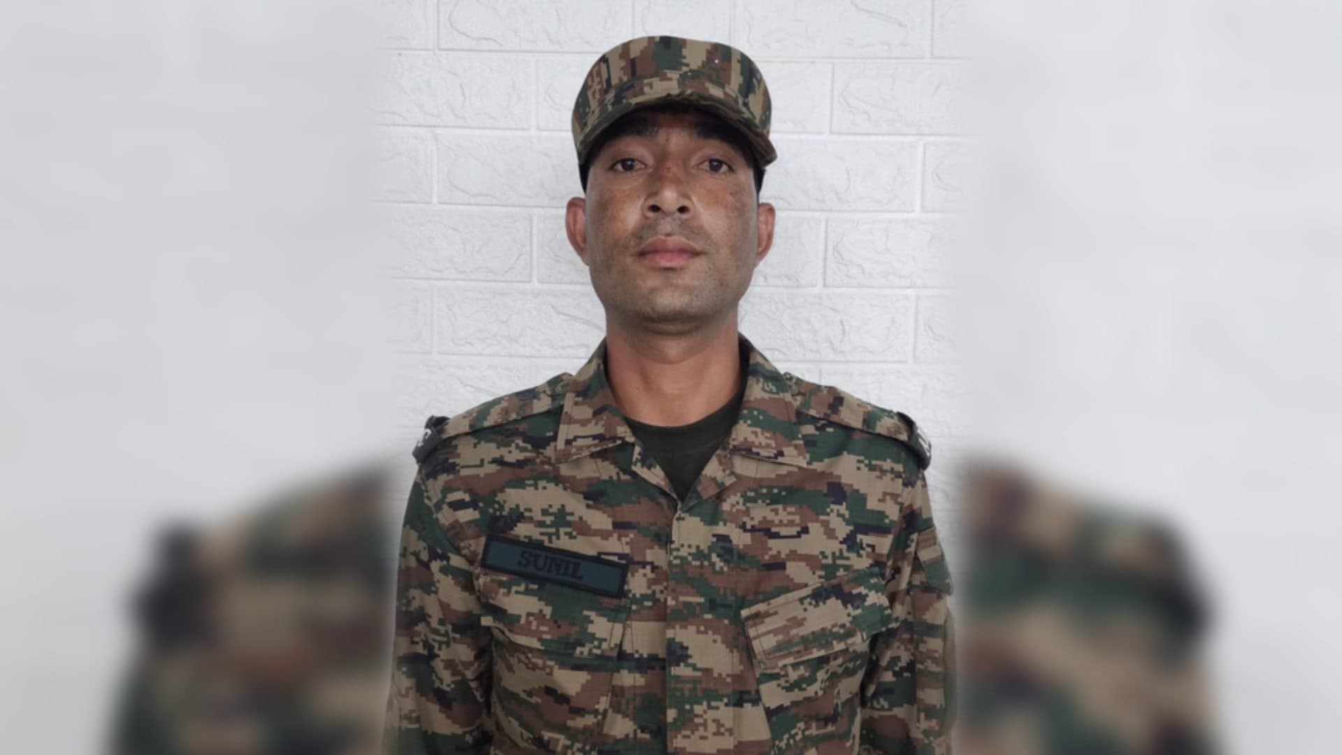 Indian Army Soldier Saves Infant through CPR on Moving Train