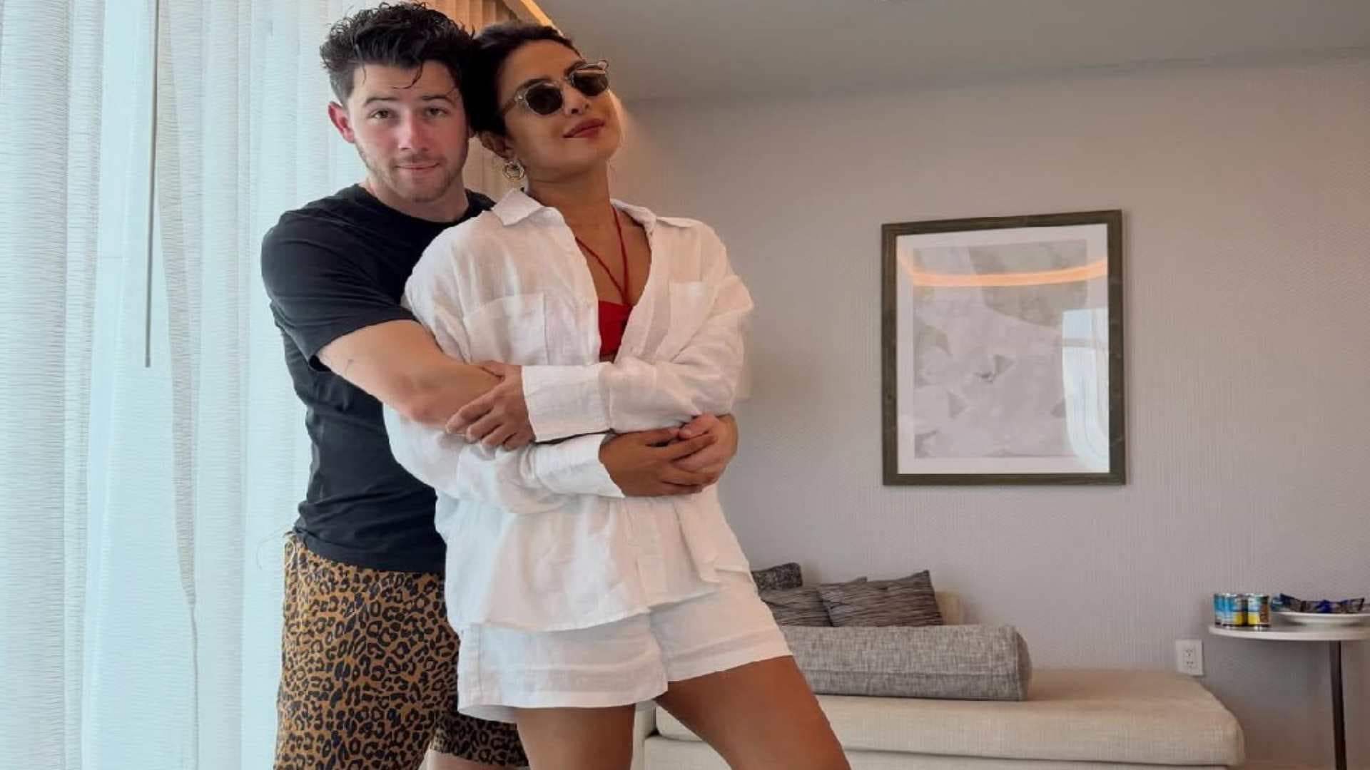 Priyanka Chopra Shares Romantic Picture With Nick Jonas, Daughter Malti Poses With Ariel