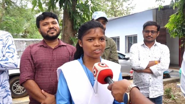 Malkangiri Girl Set To Compete At National Science Exhibition