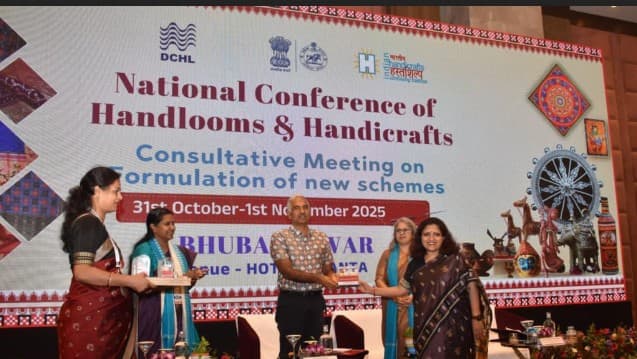 National Conference on Handlooms & Handicrafts Begins in Bhubaneswar
