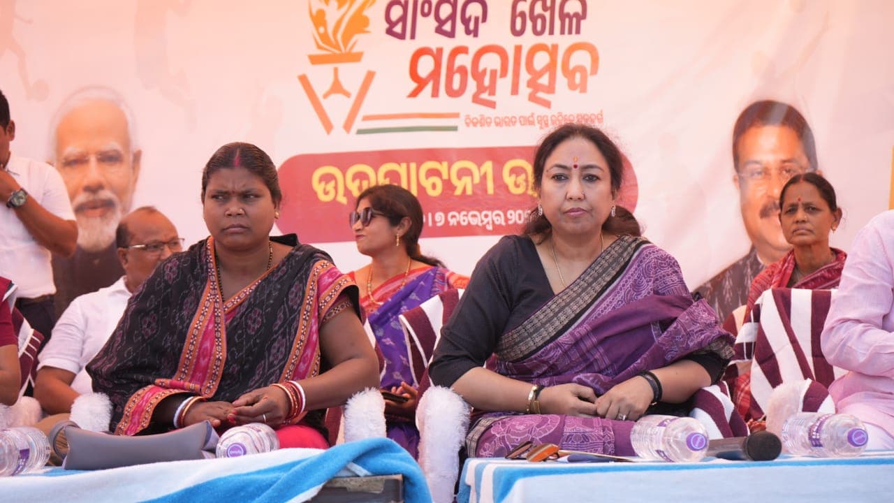 Sansad Khel Mahotsav Kicks Off in Deogarh to Promote Fit India Movement
