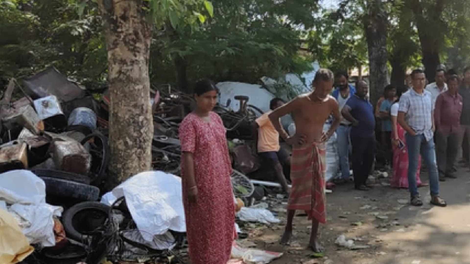 Bangladeshi Nationals on the Move During SIR as Police Tighten Vigil in Bengal