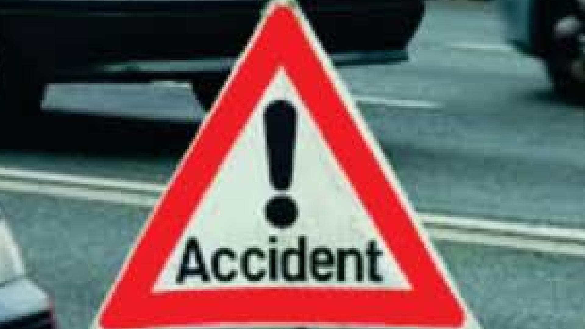 Three Killed as Bolero Crashes Into Tanker on NH-16 in Cuttack