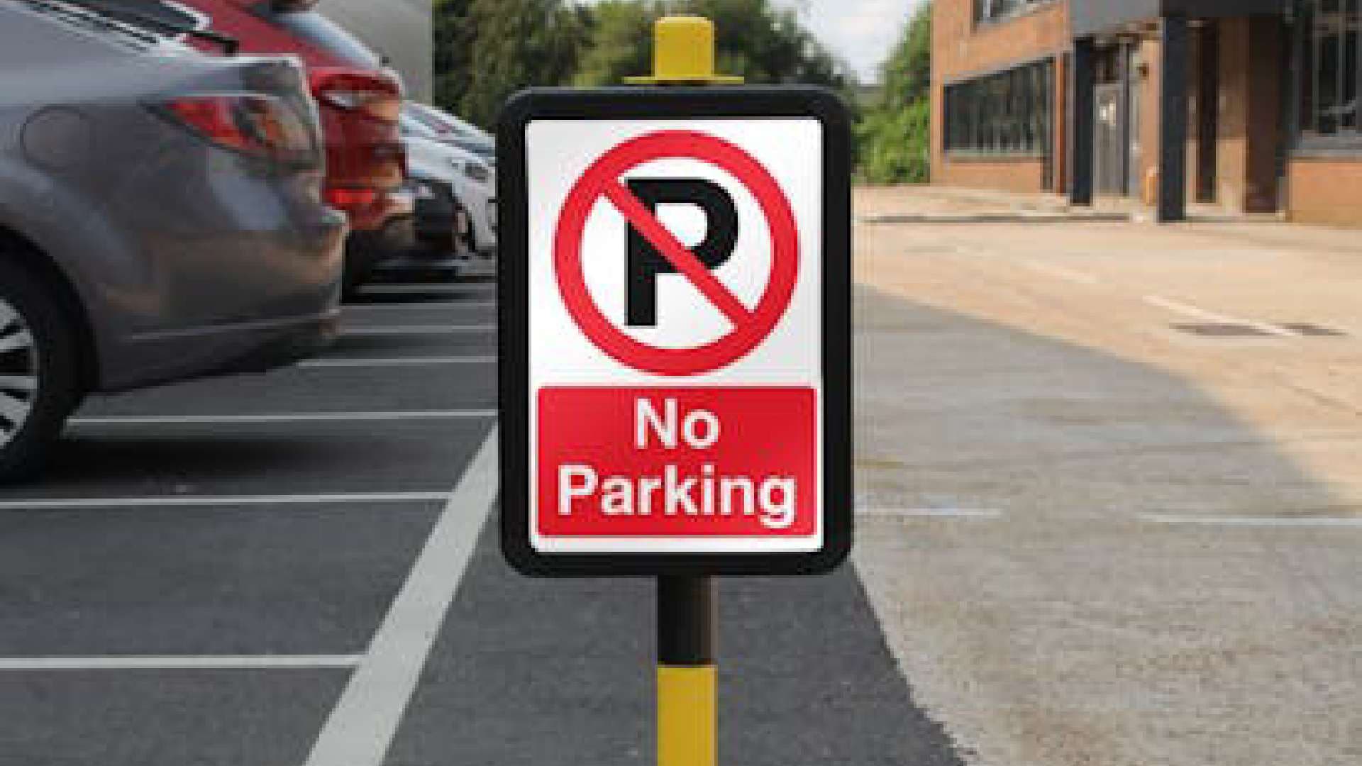 Strict No-Parking Zones Declared Across Bhubaneswar, Find Out the Details Here