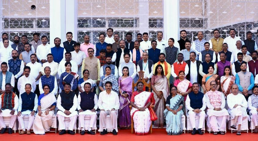 Dharmendra Pradhan Hails President Murmu’s Historic Address to Odisha Assembly