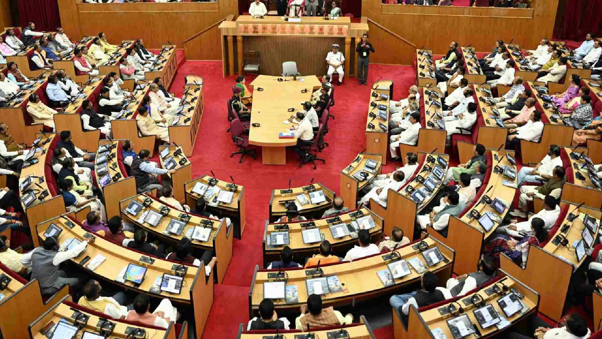 Govt to Table Rs 10,000 Crore Supplementary Budget on Winter Session's Second Day