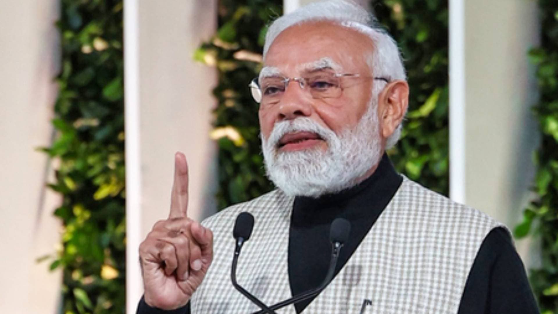 PM Modi to Lead Discussion on ‘Vande Mataram’ in Lok Sabha Today