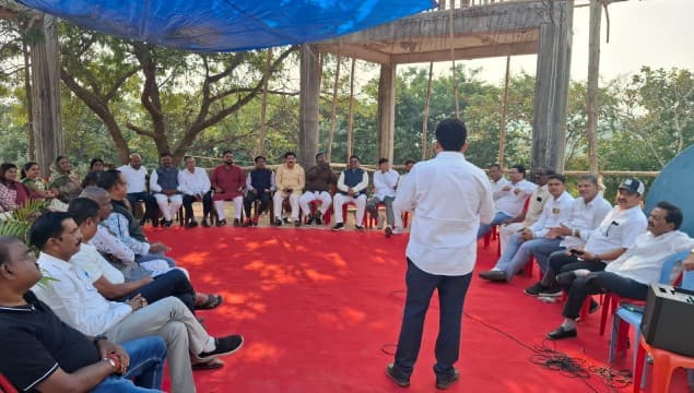 BJD Leaders' 'Bandhu Milan' Gathering Fuels Dissent Amid Talk of New Equations