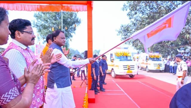 Odisha CM Flags Off 150 New Ambulances to Strengthen Emergency Service