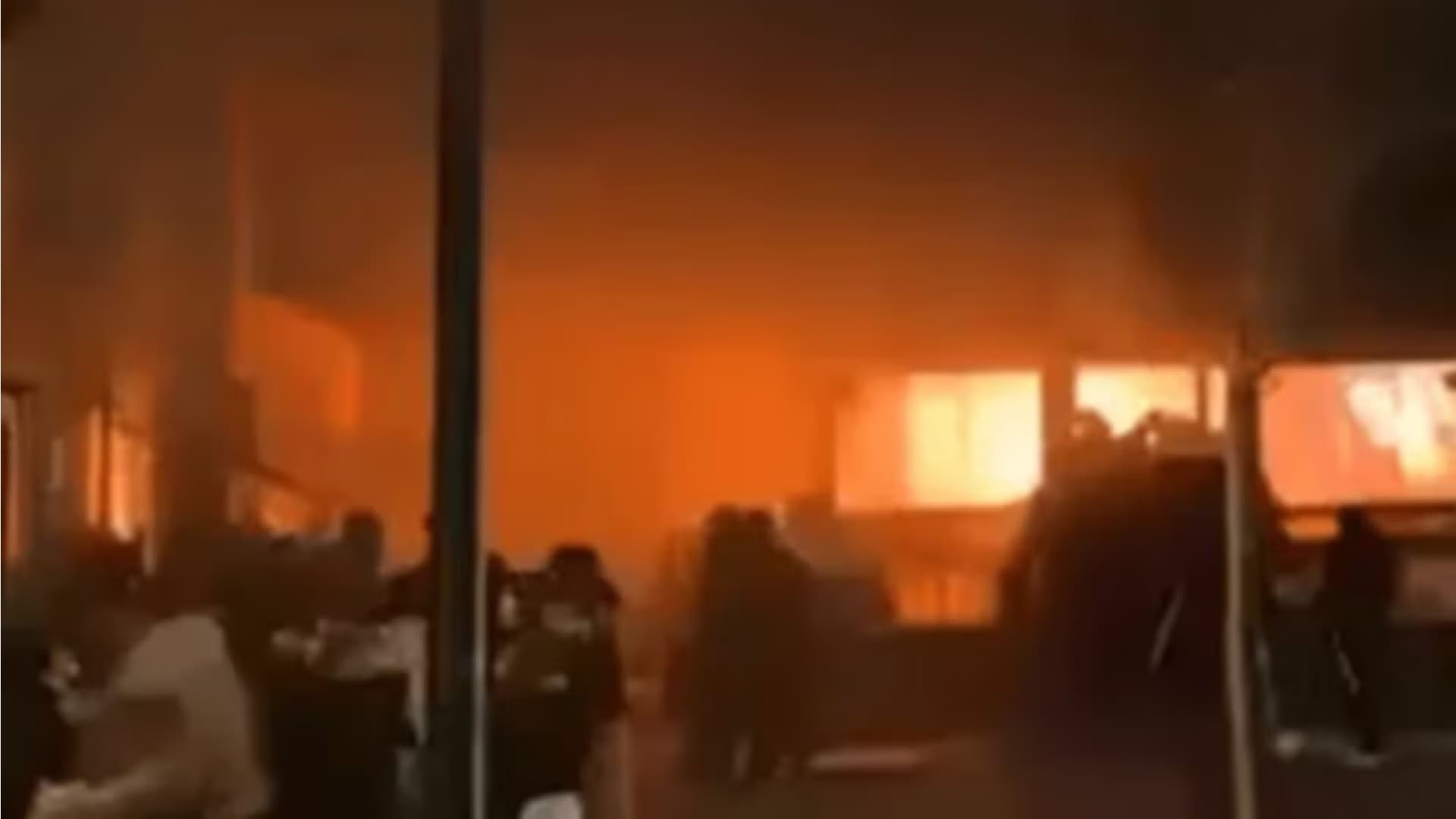 Swiss Ski Resort Explosion during New Year Celebrations Leaves Dozens Dead