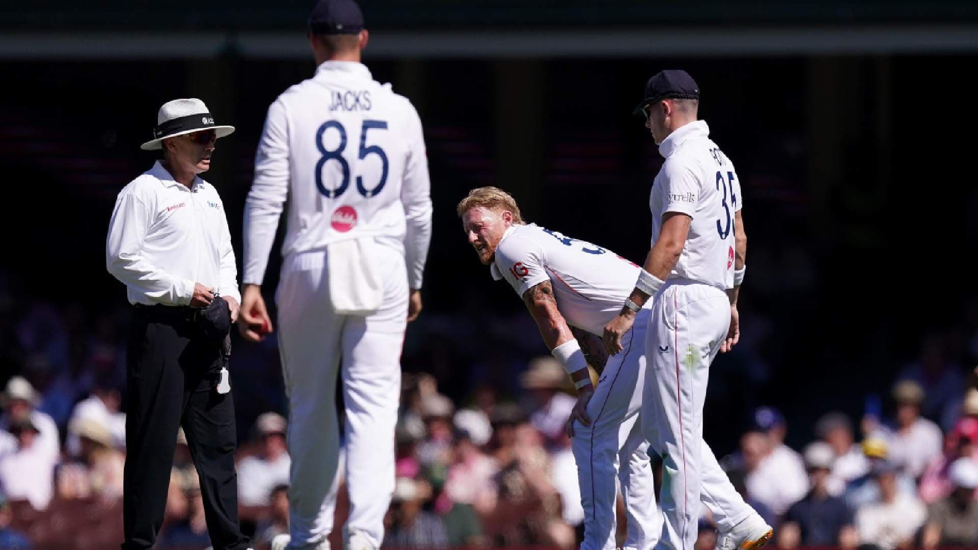 Ben Stokes Faces Injury Scare as England Battle Back in 5th Ashes Test