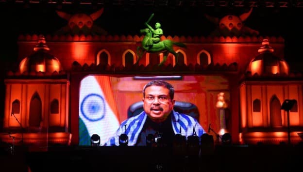 Sambalpur Lok Mahotsav 2026: Union Minister Dharmendra Pradhan Promises Holistic Development