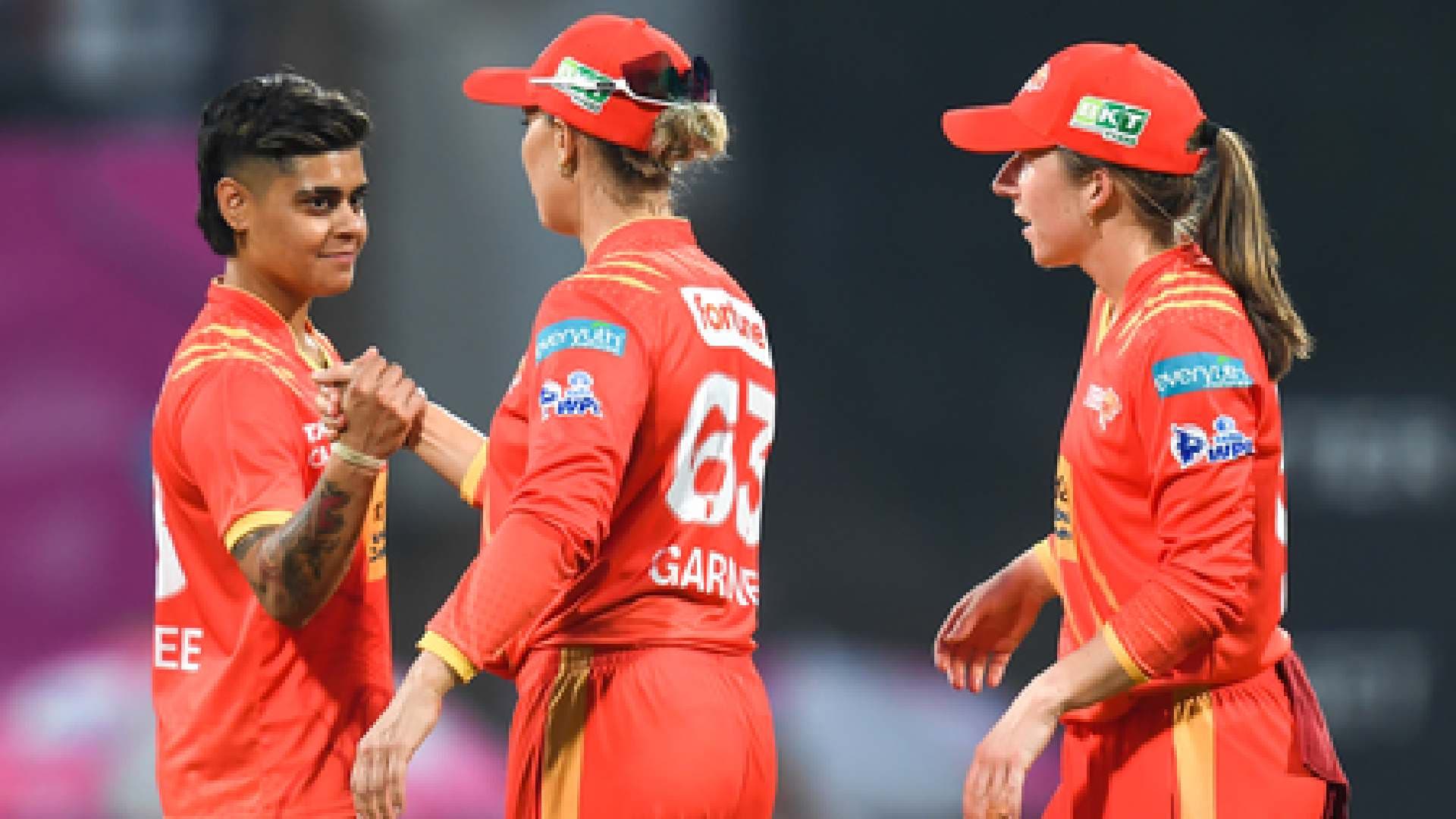 Gardner, Bowlers Lead Gujarat Giants to Narrow Victory Over UP Warriorz