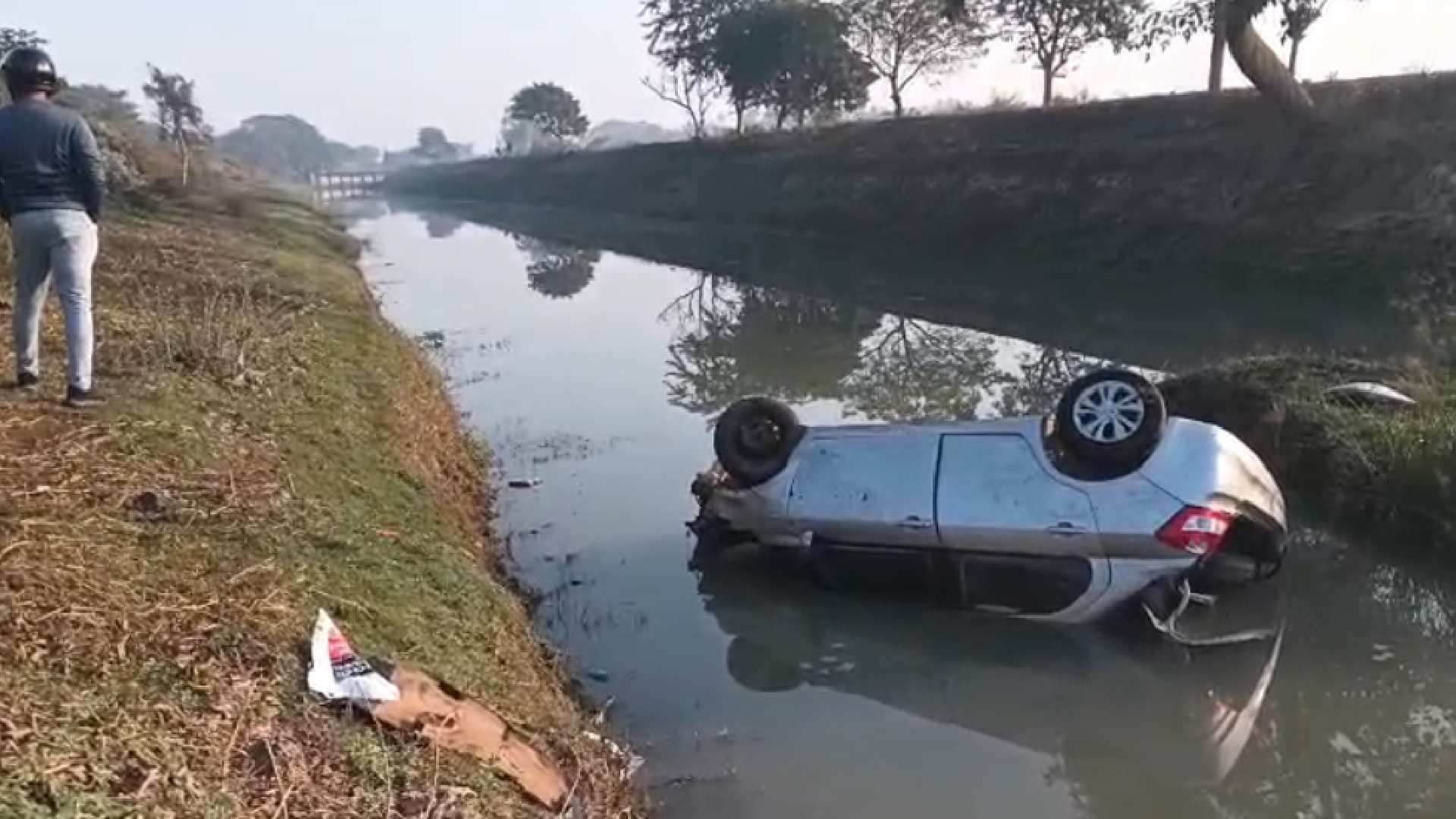 Car Skids in Dense Fog, Falls into Canal in Cuttack; Driver Rescued