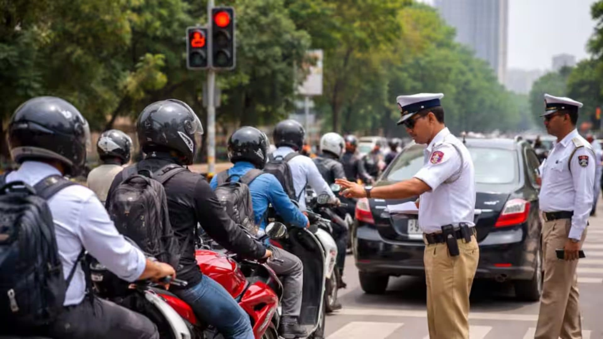 Unpaid Challans? Your DL is in Danger: The Traffic Rules Every Driver Must Know