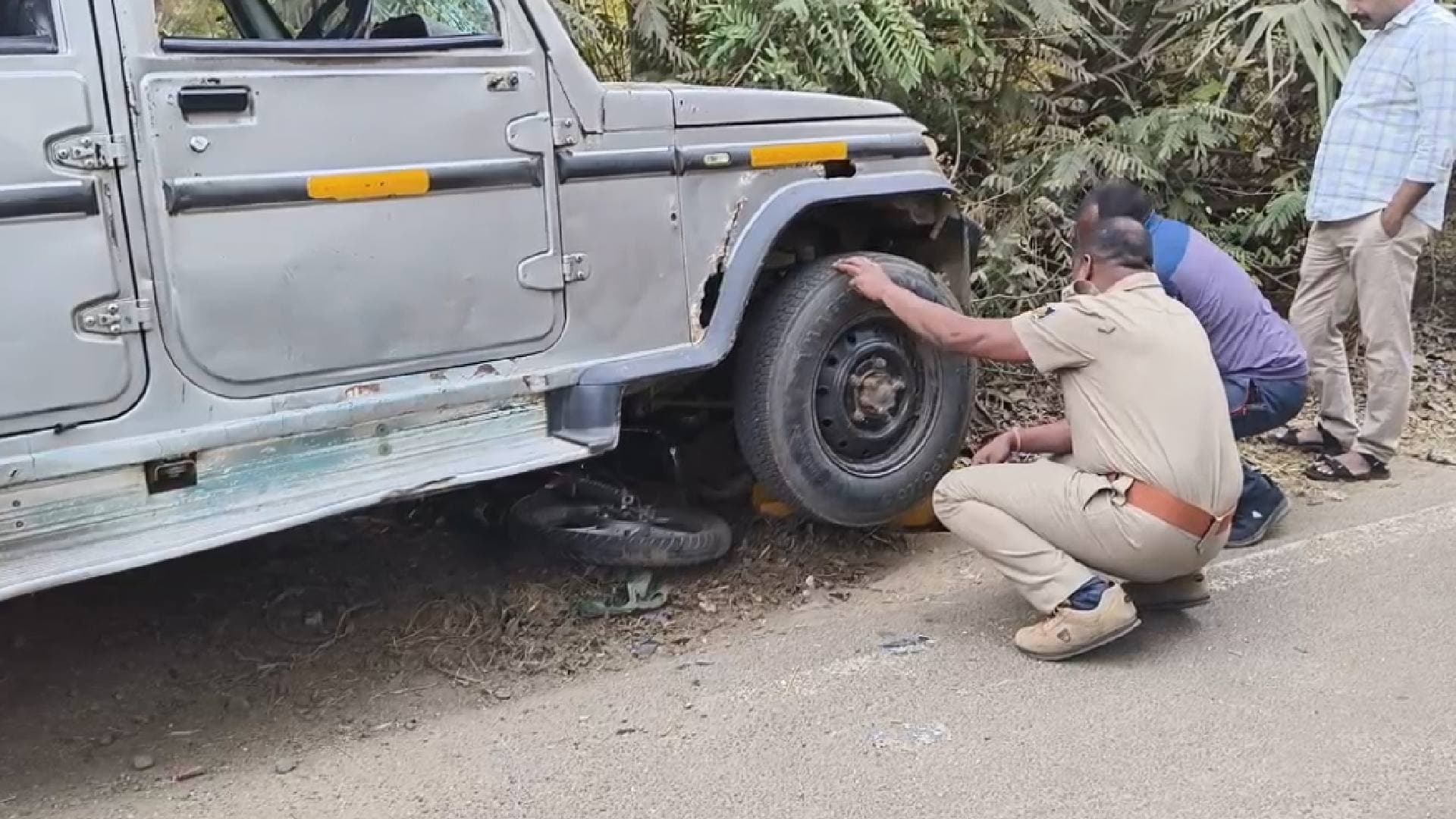 Bolero Drags Bike for Two Kilometres in Nuapada District; One Critical, Two Injured