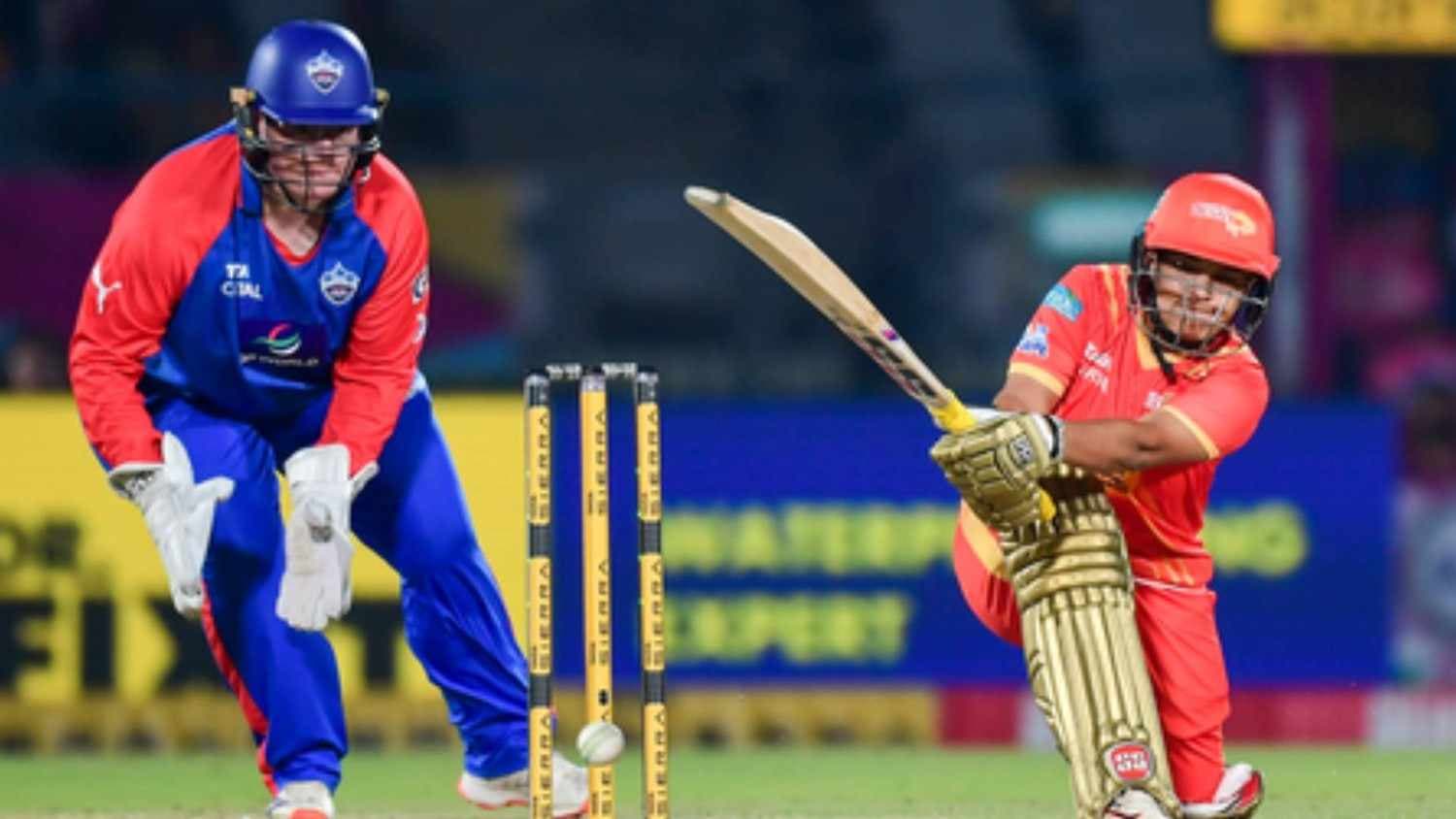 WPL 2026: Sophie Devine's Magical Final Over Helps Gujarat Pip Delhi By Three Runs