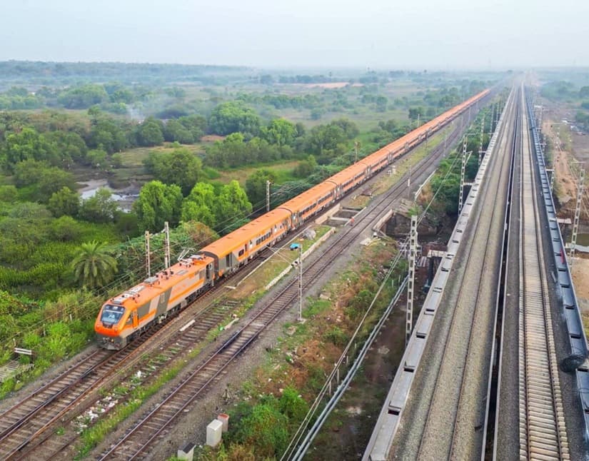 Dharmendra Pradhan Thanks PM Modi, Vaishnaw for Podanur-Dhanbad Amrit Bharat Express