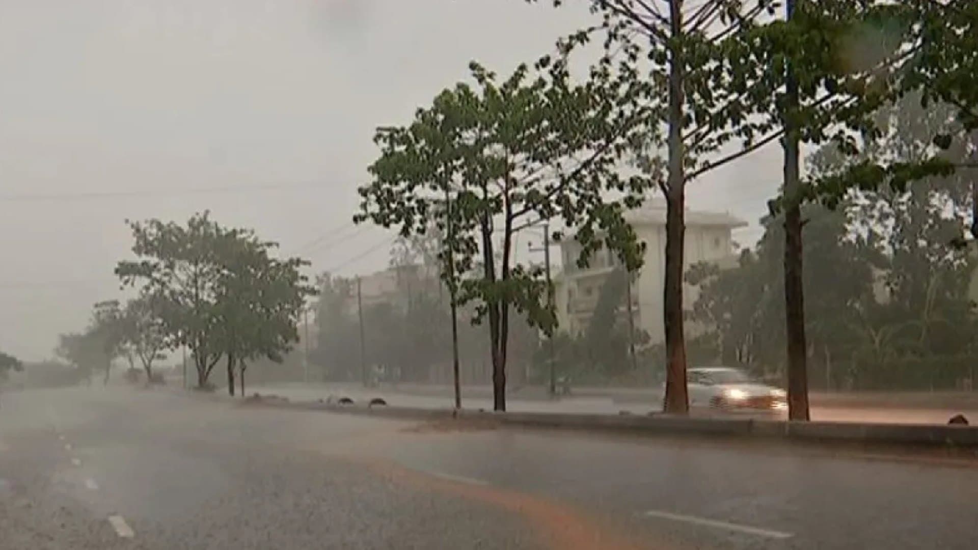 Breaking News: Odisha Temperature Dips amid Kalbaisakhi Showers