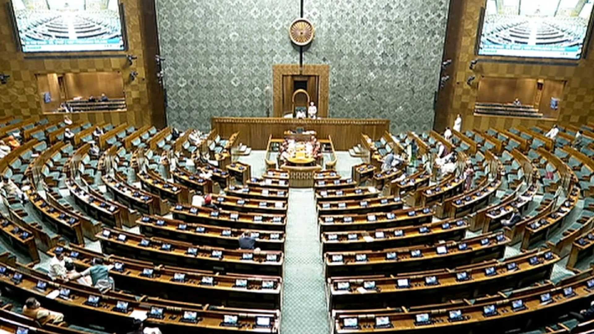 Breaking News: Govt to Implement 33% Women’s Reservation; Lok Sabha Seats to Rise to 816