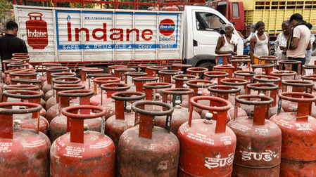 Centre Unveils New LPG Allocation Formula to Safeguard Key Industries