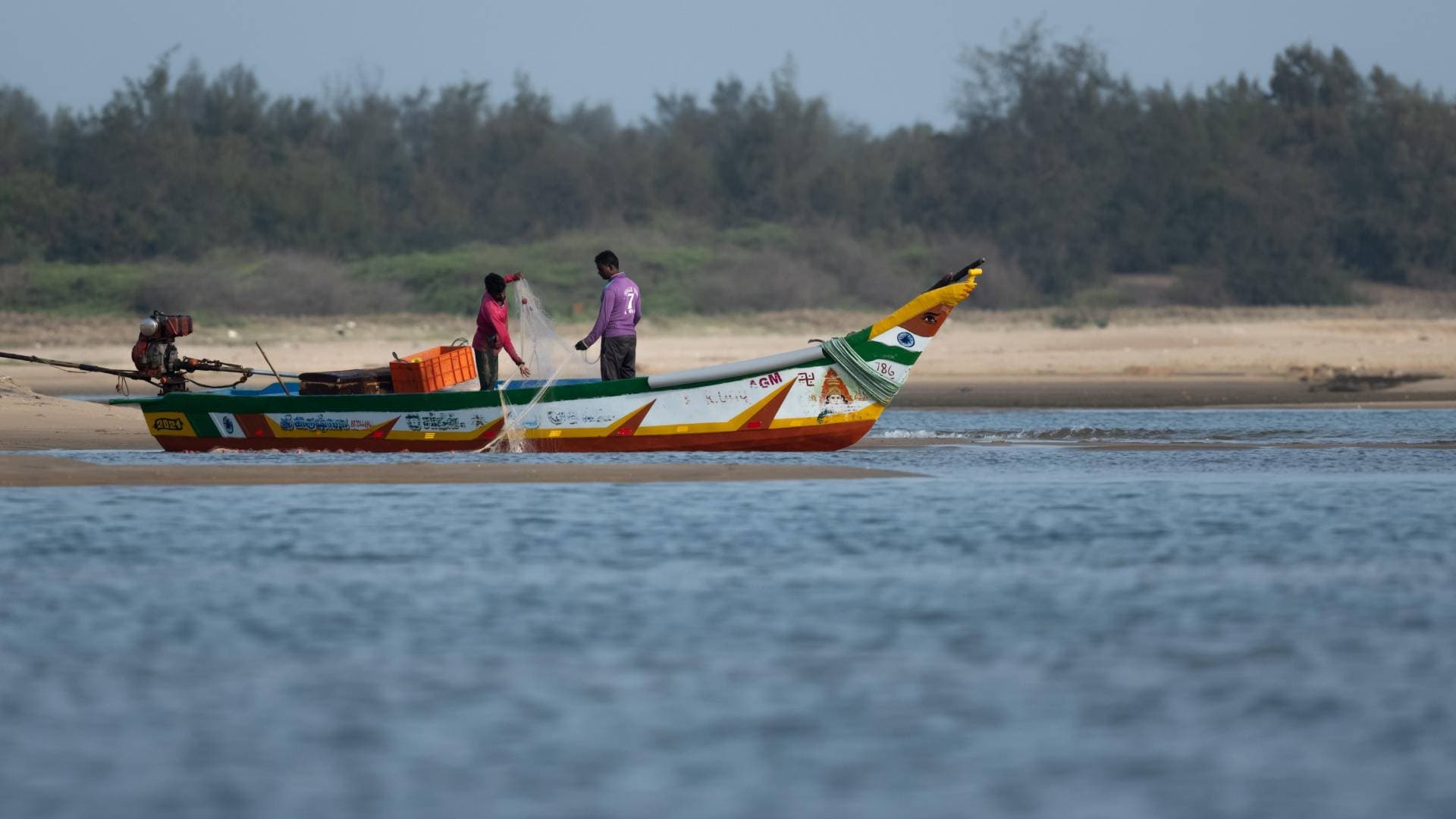 Fishing Banned to Protect Breeding Season: Fisheries Dept Issues Strict Directive