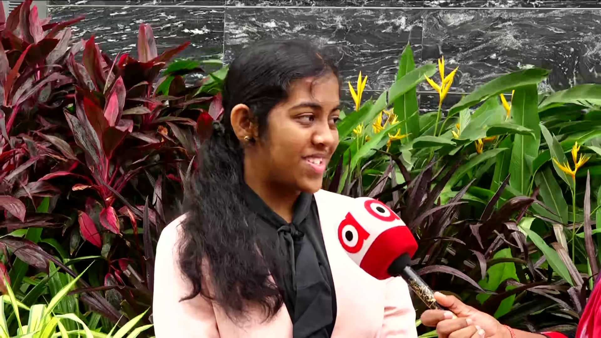 Odisha’s Teena Rath Creates History: CBSE Class 10 Topper with Perfect 500/500