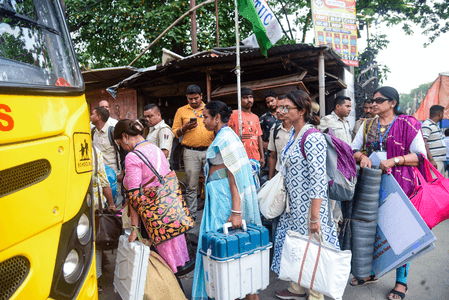 152 Constituencies Gear Up for First Phase Voting Tomorrow in West Bengal