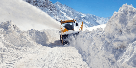 Srinagar-Leh Highway Cut Off After Avalanche, Rescue Ops Underway