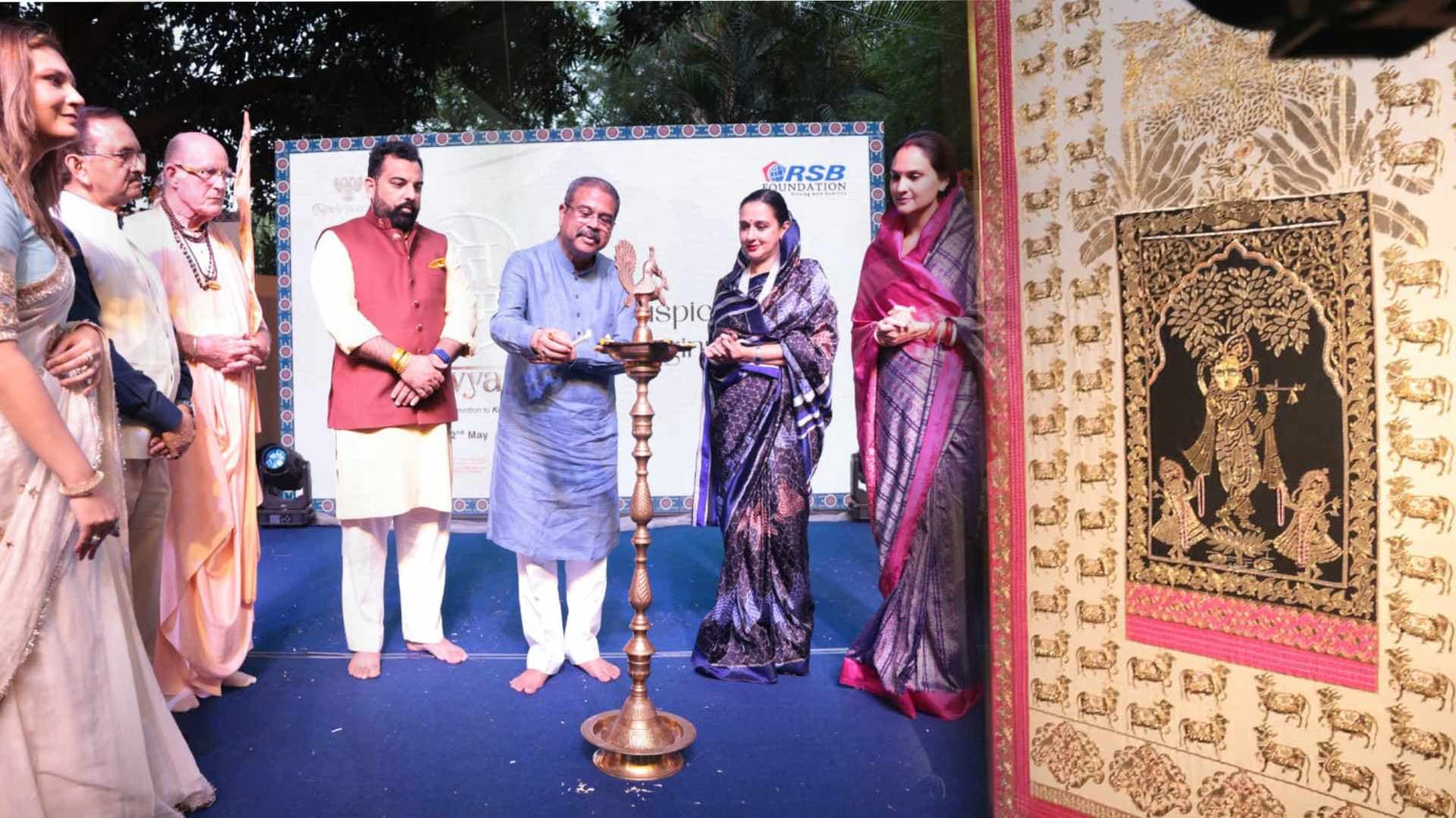 Celebrating Eastern India's Handloom Heritage: Sambalpuri & Ikat Take Center Stage in Delhi