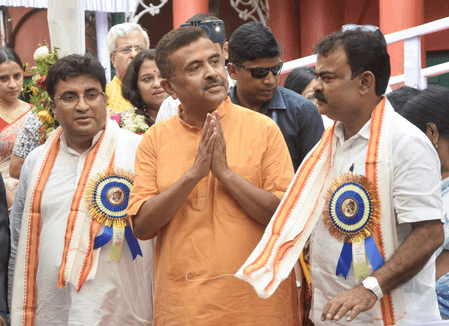 Best Wishes Pour In As Suvendu Adhikari Sworn In As Bengal’s First BJP CM