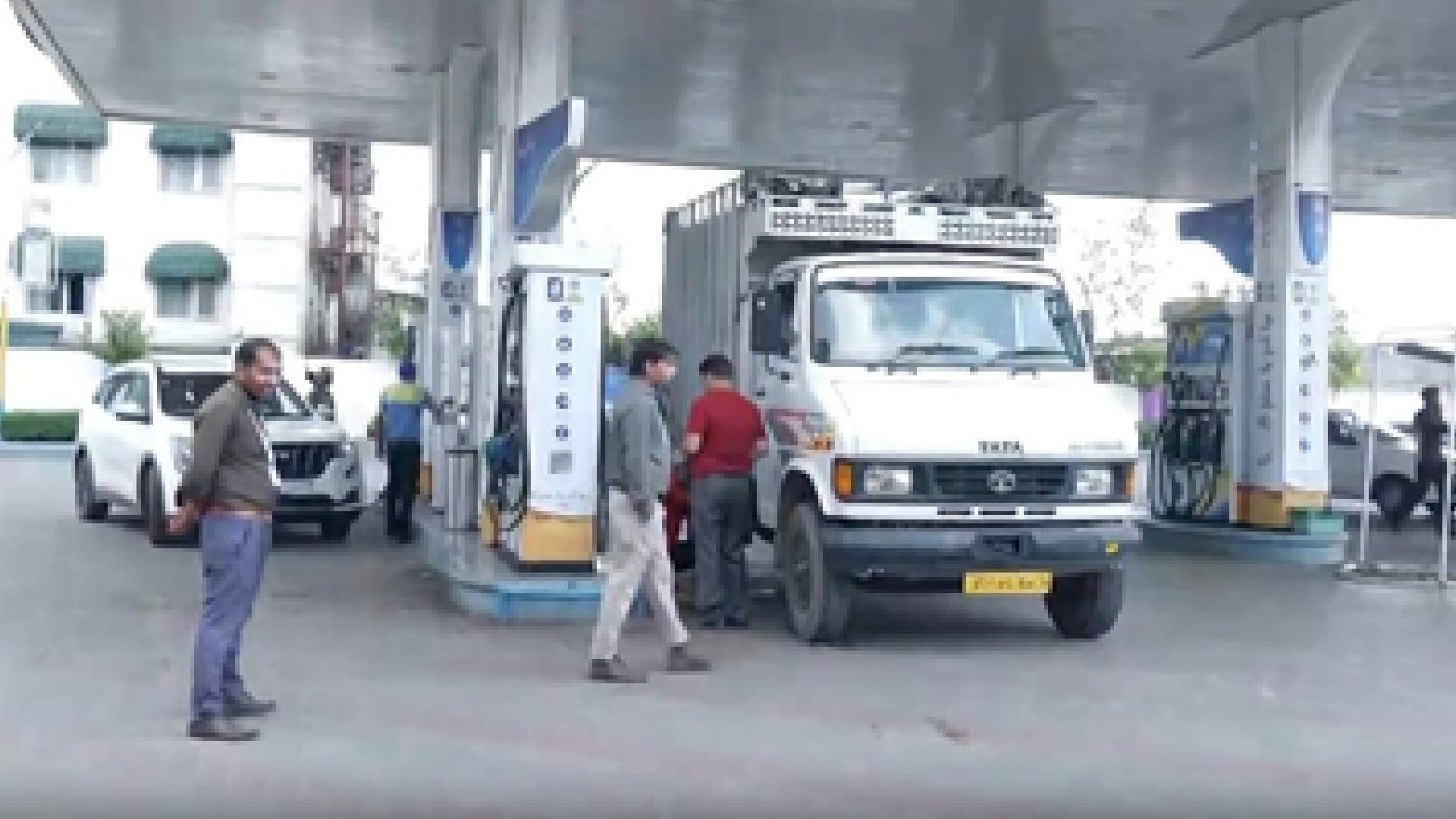 Fuel Prices Hiked Again; Petrol Now Rs 108.97 Per Litre In Bhubaneswar 