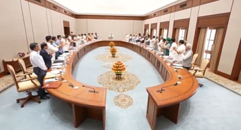 Cabinet Resolution Applauds PM Modi On Becoming Longest Serving Prime Minister, Ministers Give Standing Ovation