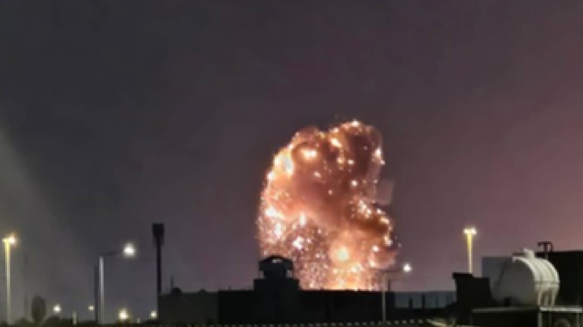 54 Injured, 18 Missing After Explosion at Qatar’s Ras Laffan Gas Facility