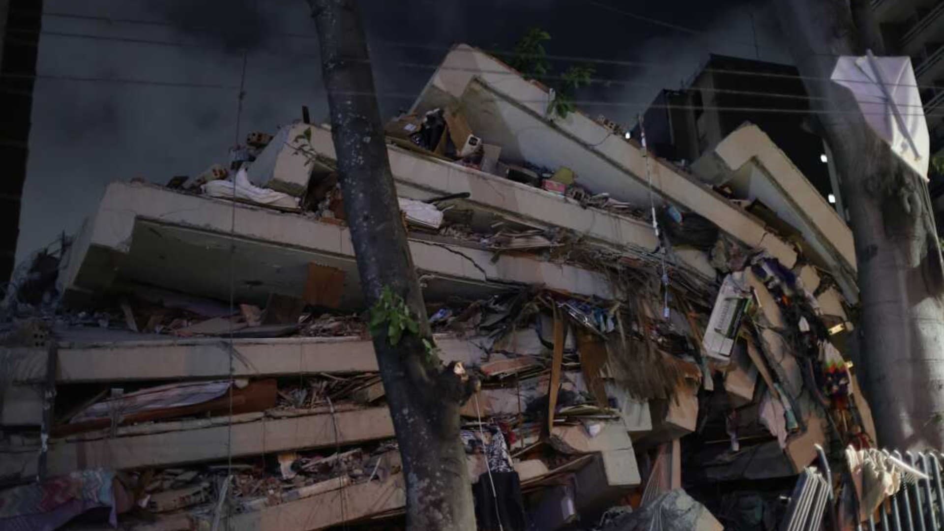 Venezuela Declares Emergency after Twin 7.1 and 7.5 Earthquakes