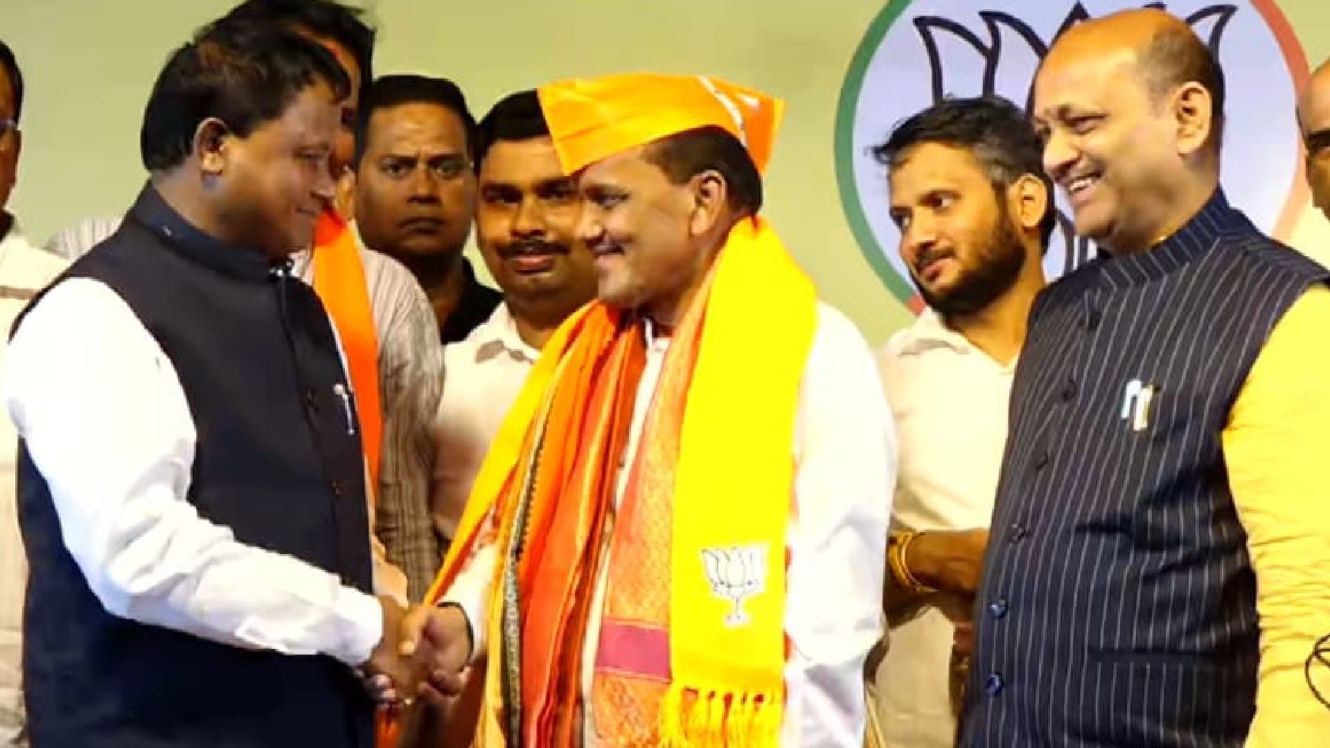 Former MLA Pravat Biswal Joins BJP With 10,000 Supporters in Bhubaneswar