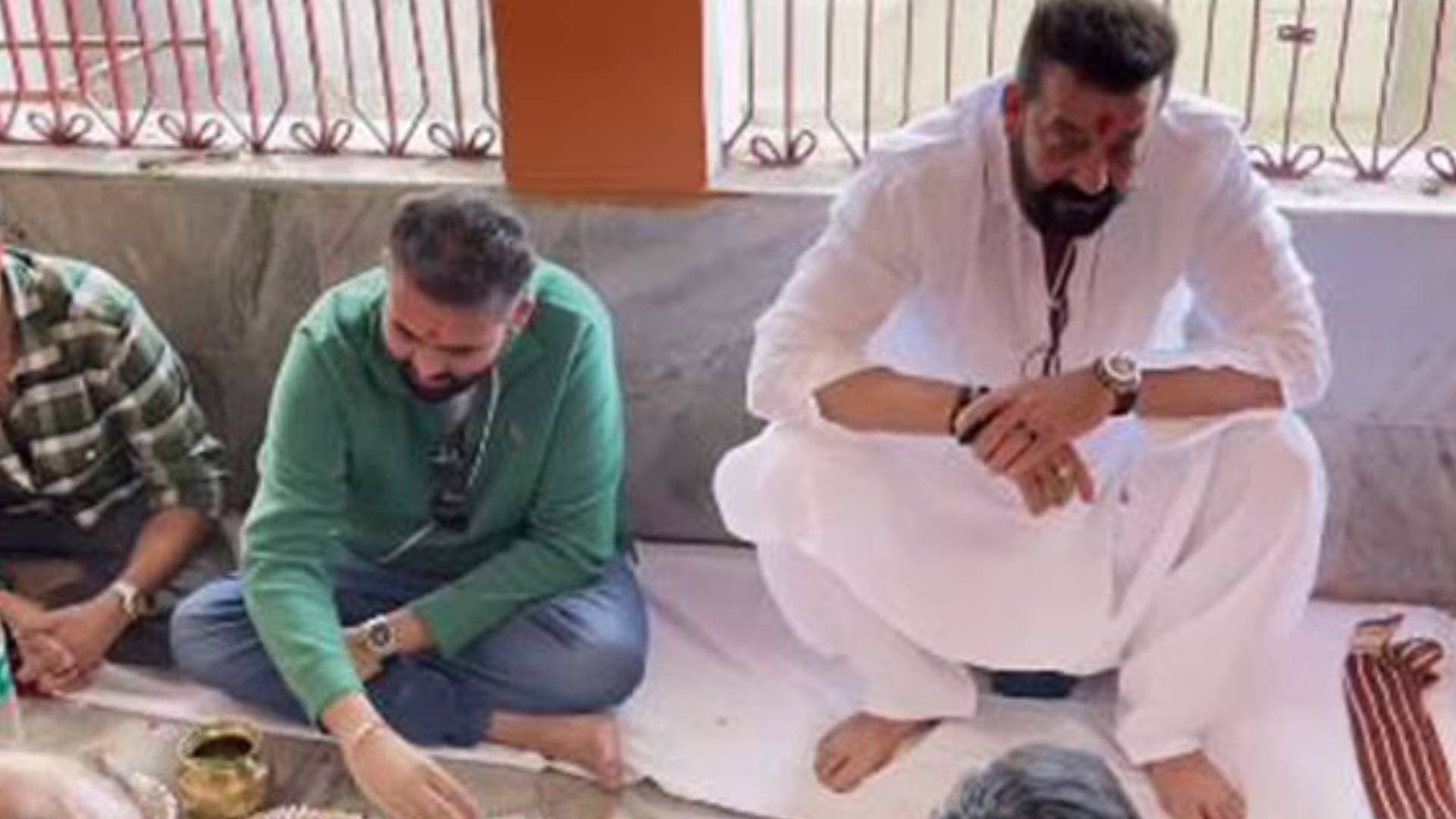 "Seeking Blessings For Past, Present, And Future": Sanjay Dutt Performs 'Pind Daan' In Gaya