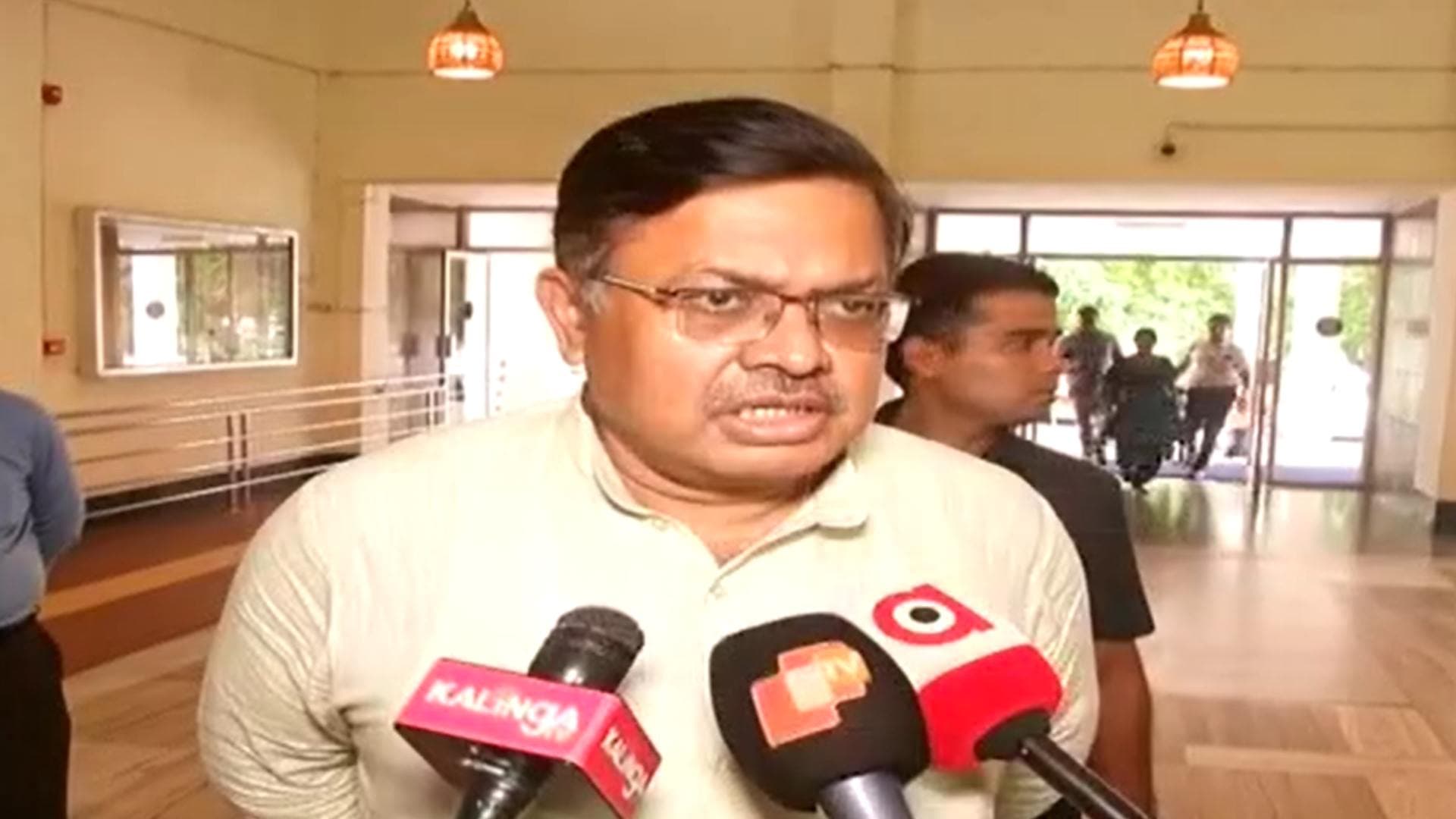 No Liquor Shacks In Puri Beach, Odisha Govt Revises Excise Policy