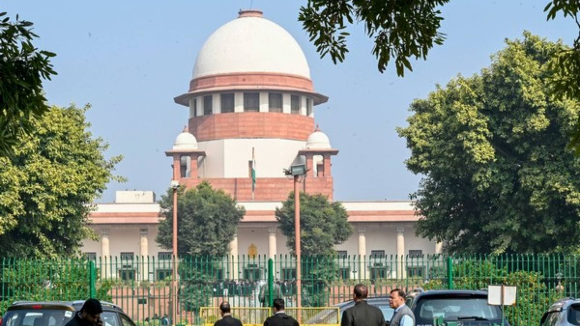 PIL In SC Seeking To Include CJI In Selection Committee For CEC, EC Appointment