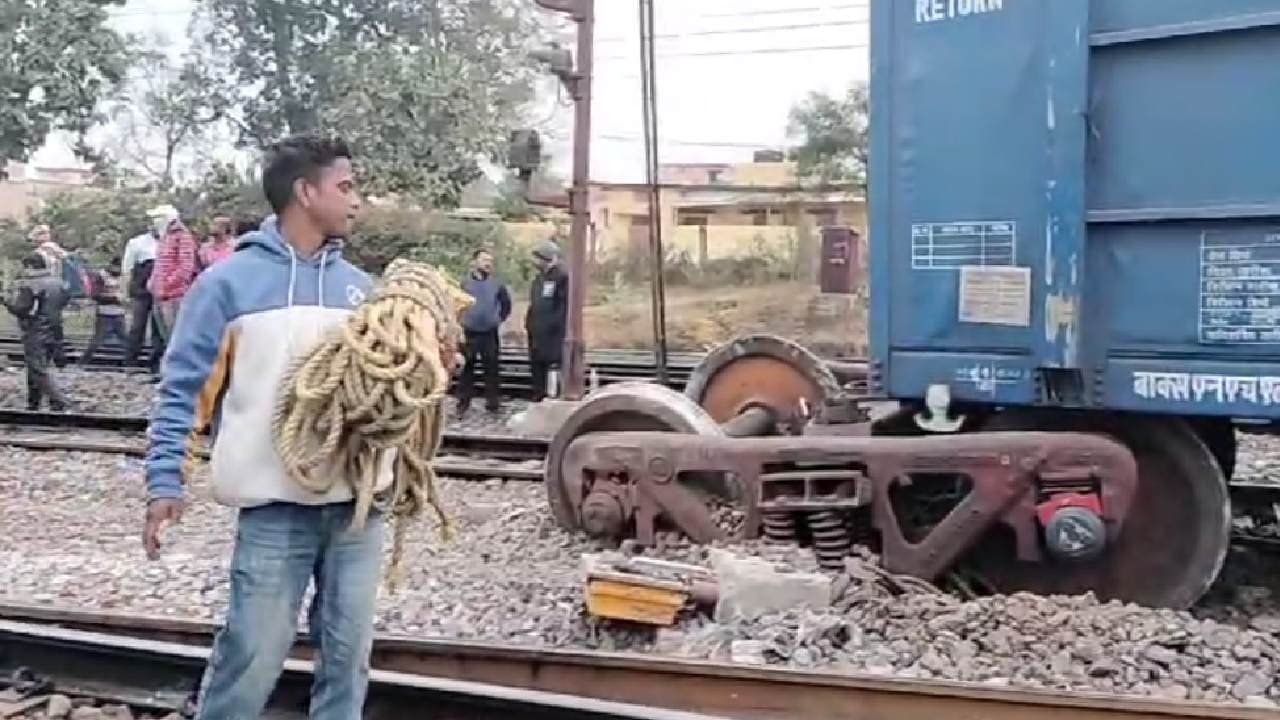 Rayagada: 6 Boggies Of Train Derailed Due To Faulty Fishplates 