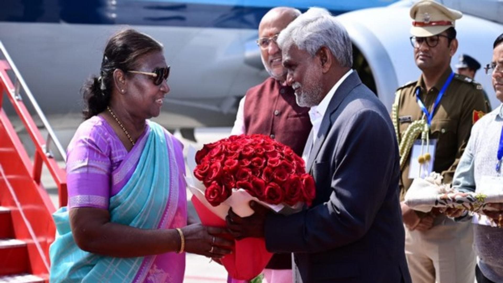 Jharkhand: President Murmu Reaches Ranchi To Attend 3rd Convocation Of Central University