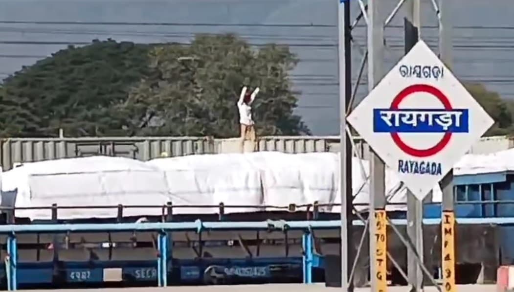Odisha: Drunk Man Electrocuted After Touching High-Voltage Wire On Top Of Train In Rayagada