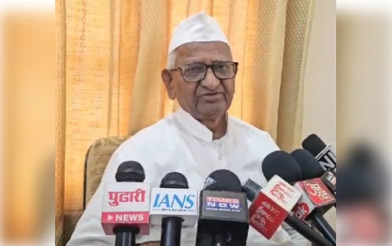 Kejriwal’s ‘Greed For Money’, Reason Behind AAP Setback In Delhi Polls: Anna Hazare