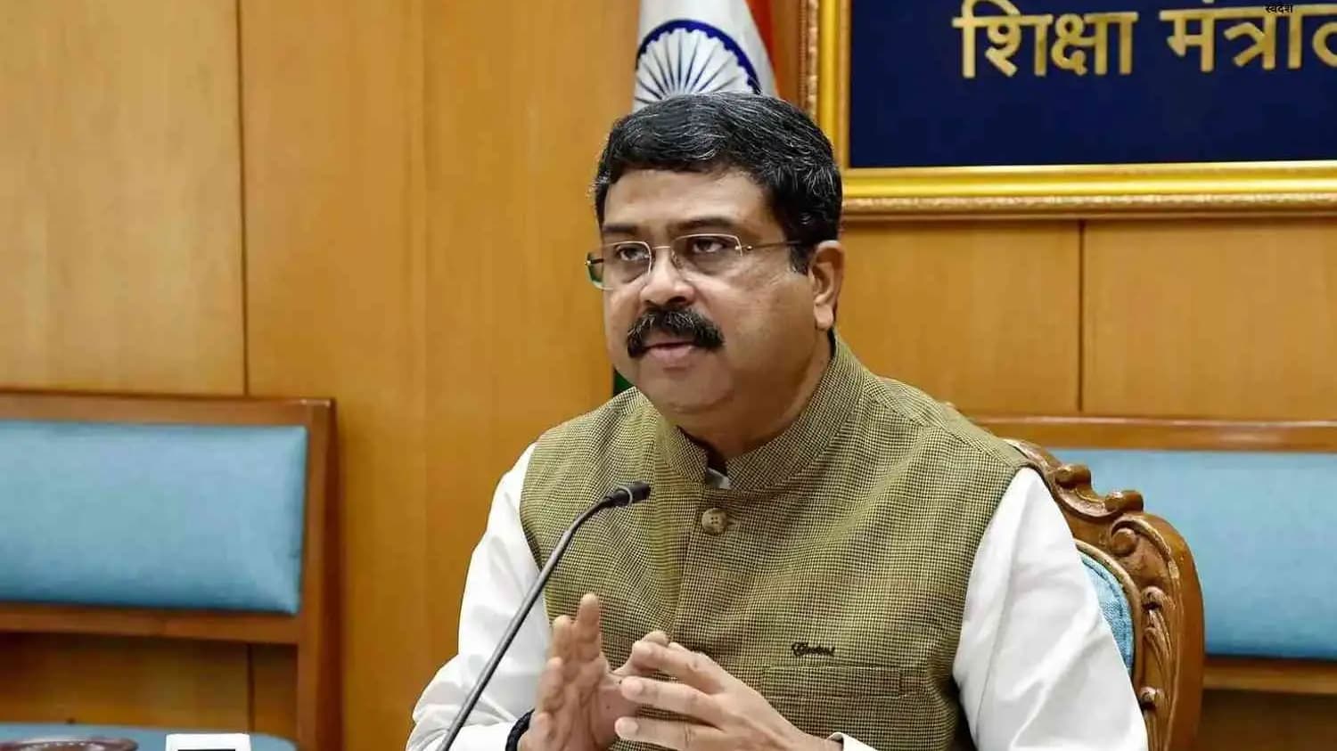 Dharmendra Pradhan Urges MK Stalin to Set Aside Political Divides in NEP Debate