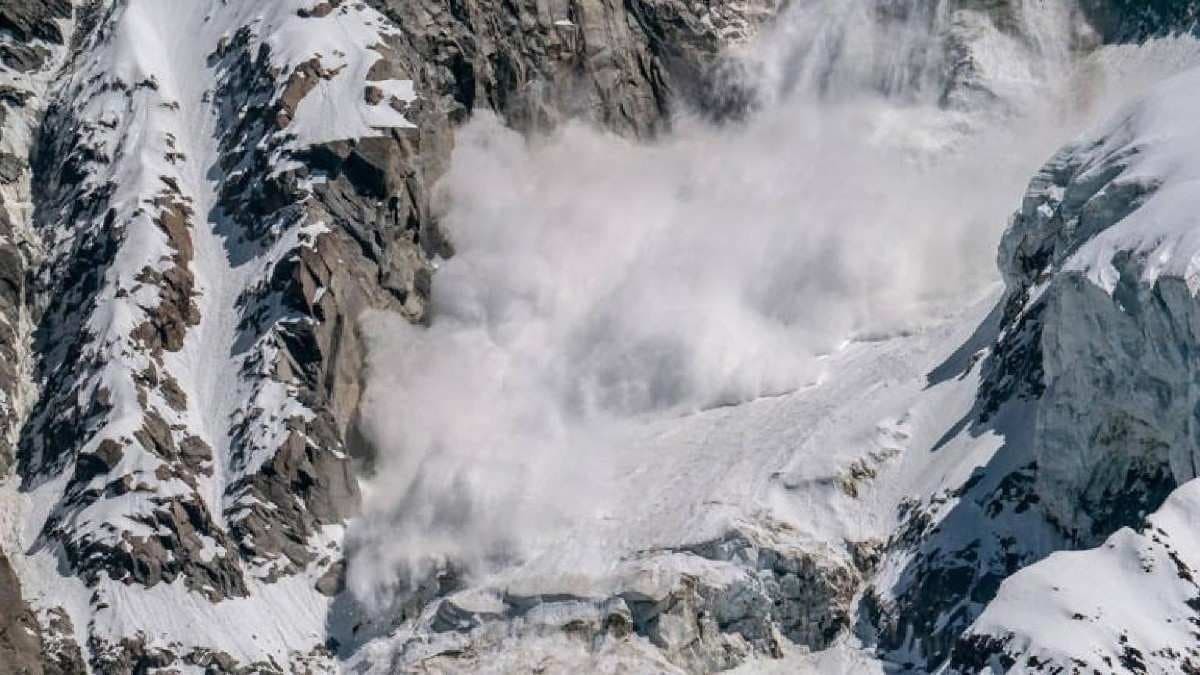 47 Workers Trapped After Avalanche Hits Uttarakhand's Badrinath