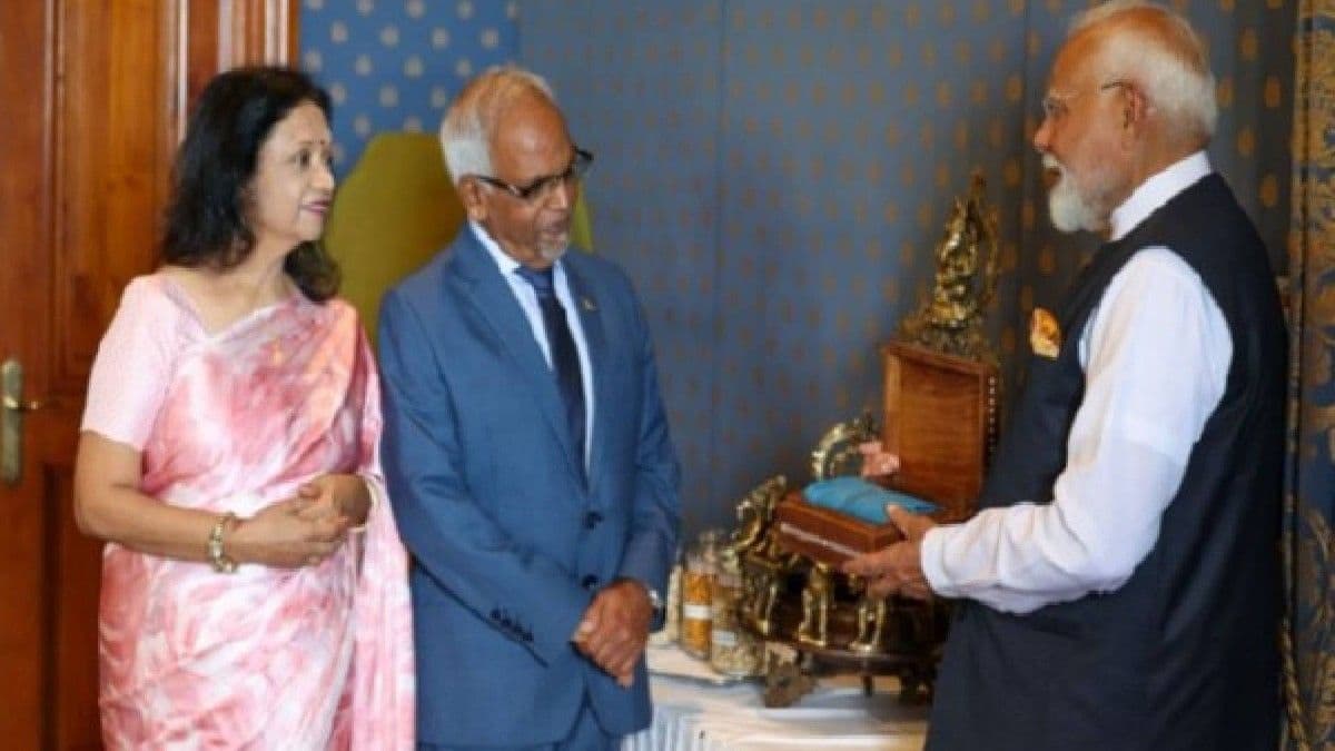PM Modi Gifts Banarasi Saree In Sadeli Box To First Lady Of Mauritius, Brinda Gokhool