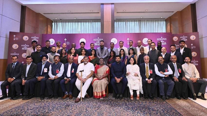 Empathy Can Help Journalists Beat AI: President Murmu At Ramnath Goenka Awards