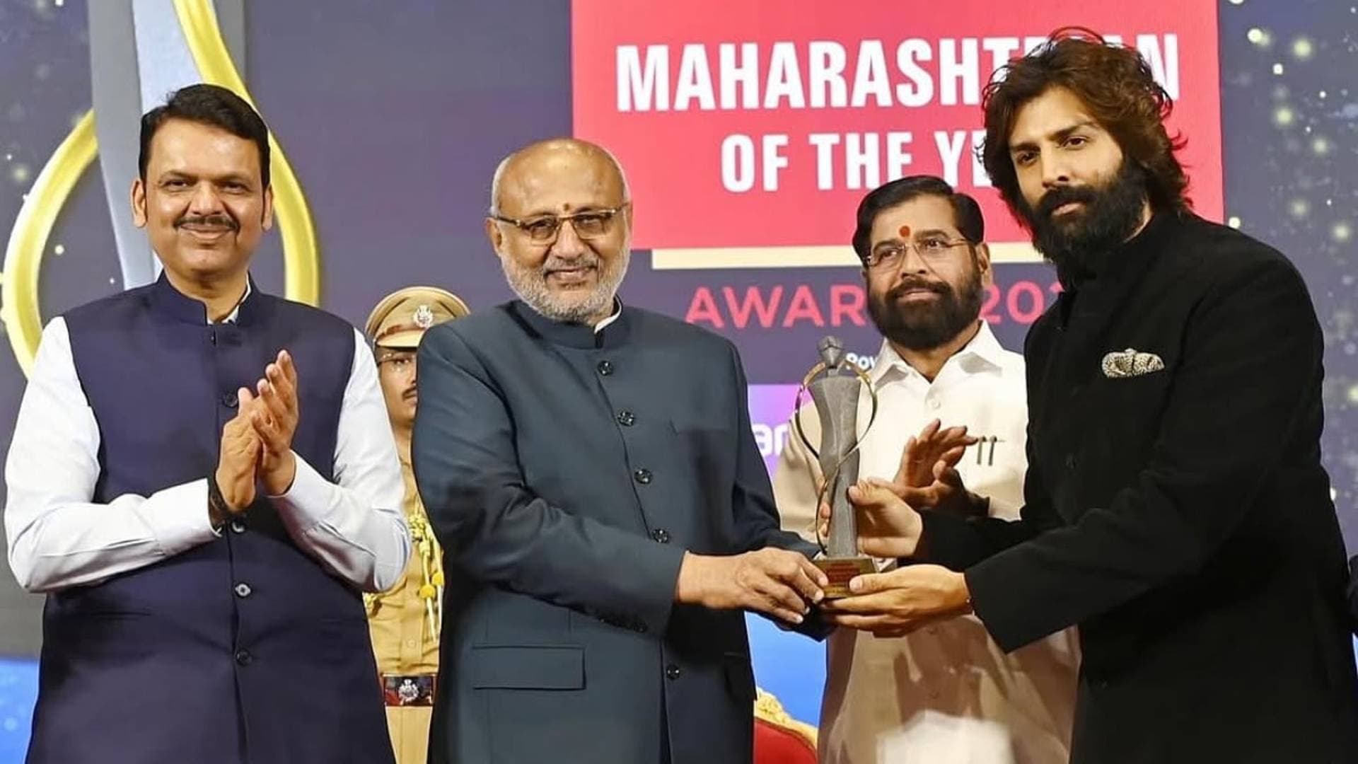 Kartik Aaryan Feted With Maharashtrian Of The Year, Calls It His ‘Proud Moment’